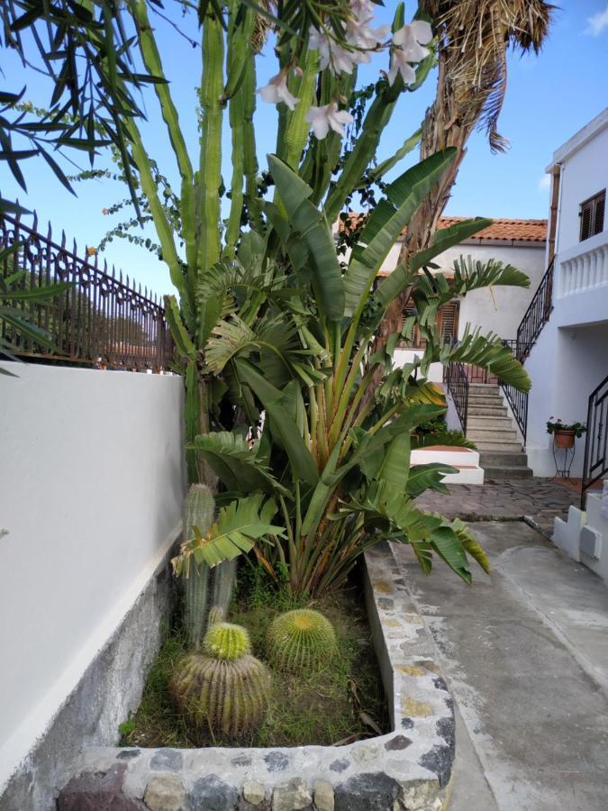 La Casa Al Mare Vulcano Vulcano  Exterior photo